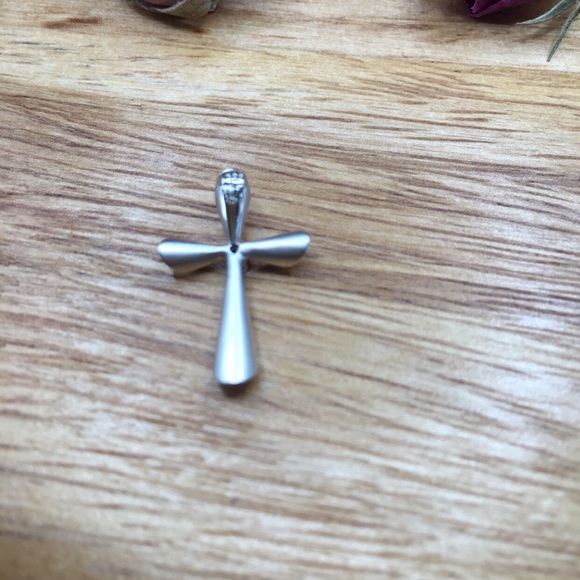 Diamond cross and 14kt white gold - Picture 3 of 6